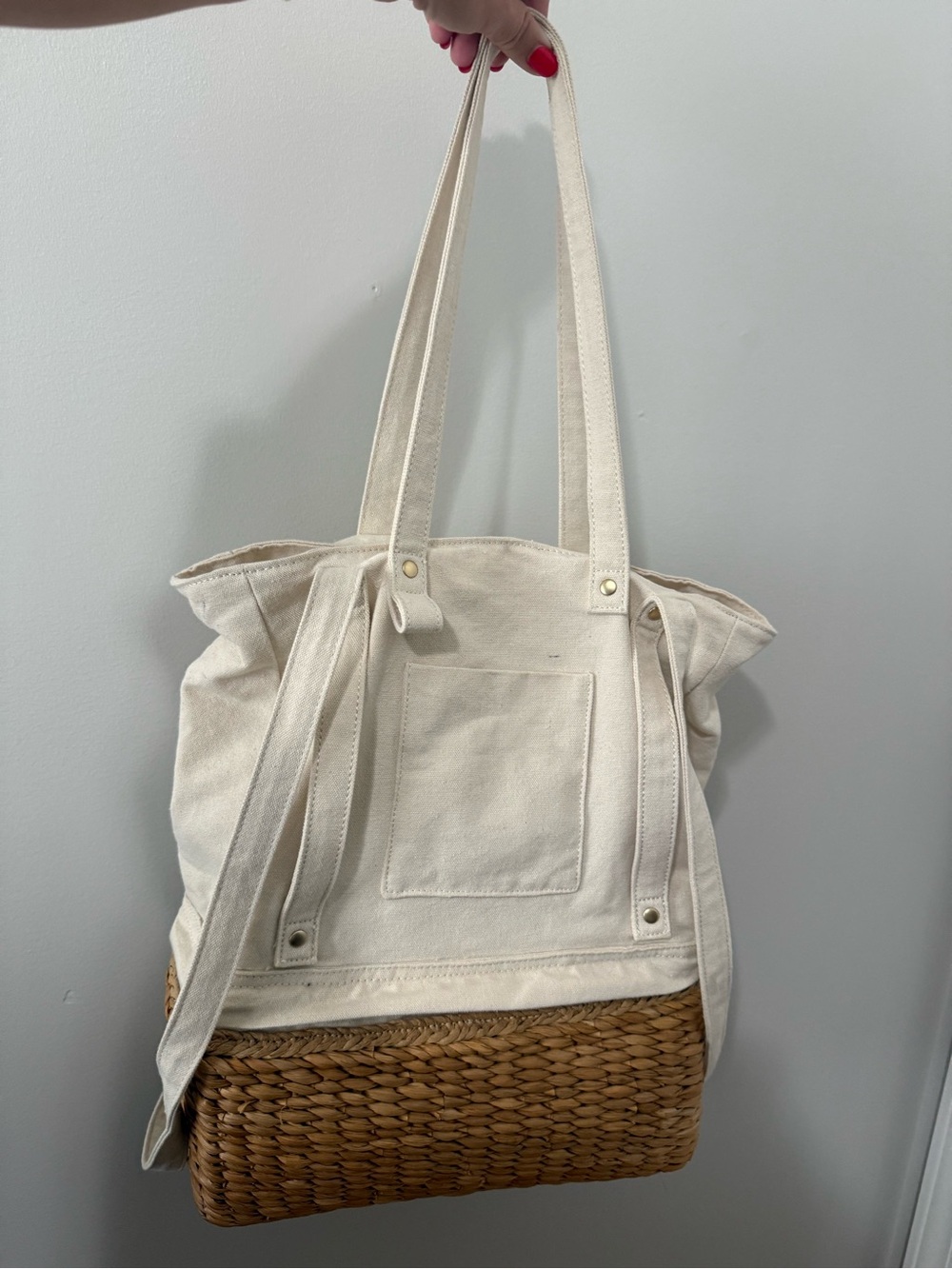 LSPACE x Lindsay Albanese Road Tripping Backpack / Beach Bag in Cream & Tan - Picture 3 of 8